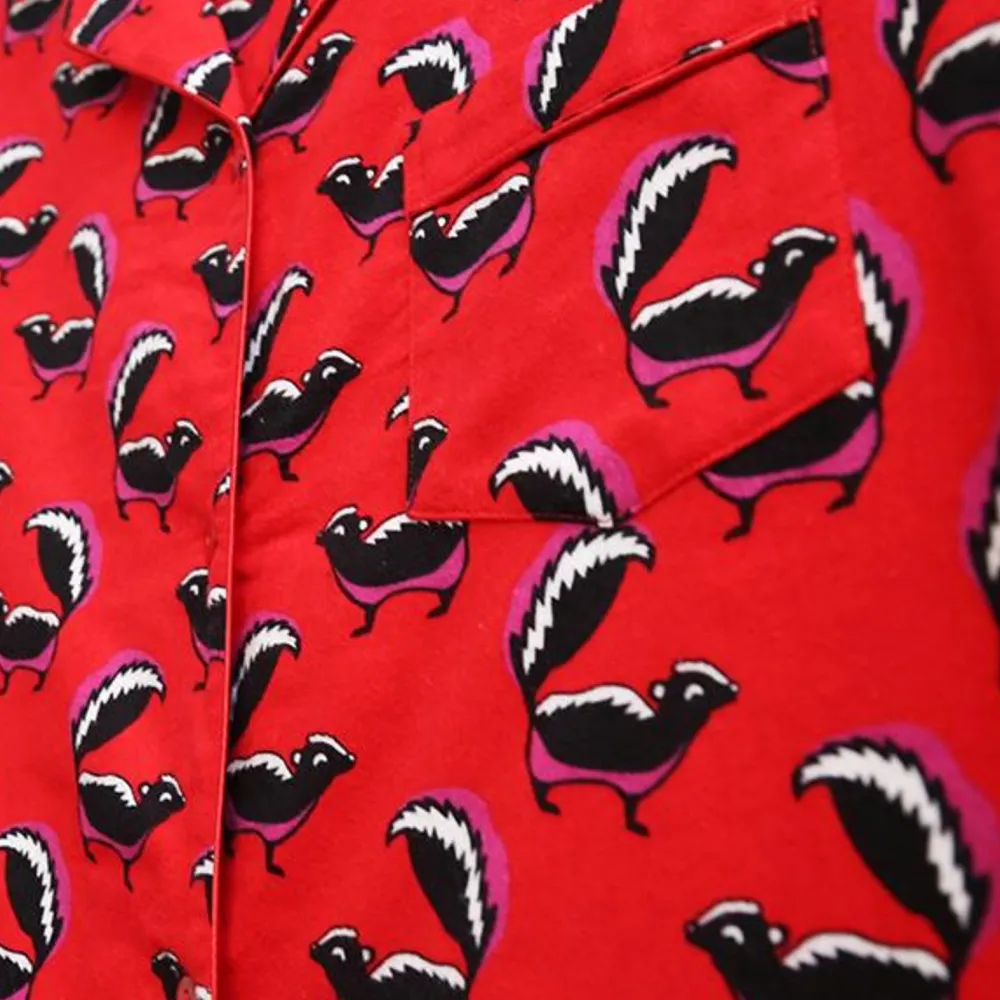 La Cera™ Camisa De Noche De Franela Whimsical Skunk De Talla Grande