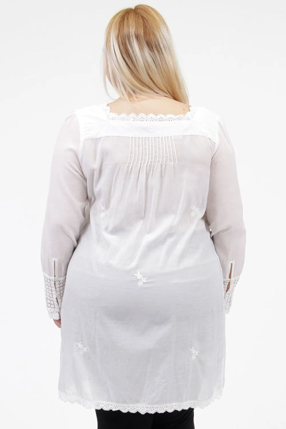 La Cera™ Top Con Detalle De Encaje Y Manga Larga De Talla Grande La Cera